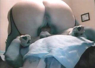 Big ass zoophile lady in sexy pantyhose enjoys cowgirl dog fucking