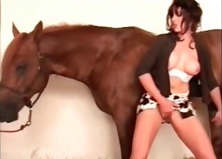 Horse never expected to fuck tight cunt of a horny female slut